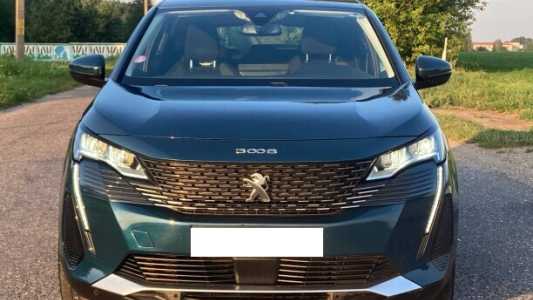 Peugeot 3008 II  Рестайлинг, 2021, пробег 178000 км