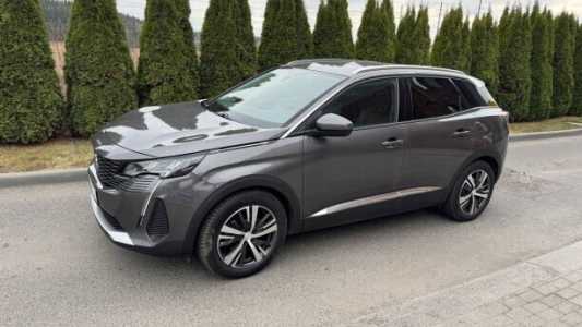 Peugeot 3008 II Рестайлинг, 2021, пробег 180000 км Peugeot 3008 II Рестайлинг, 2021, пробег 180000 км