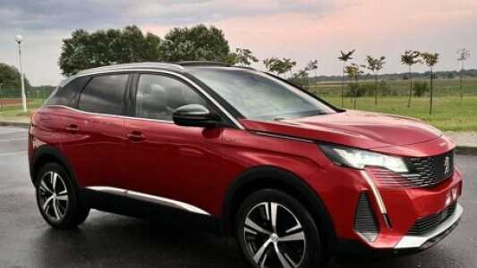 Peugeot 3008 II Рестайлинг, 2021, пробег 88700 км Peugeot 3008 II Рестайлинг, 2021, пробег 88700 км