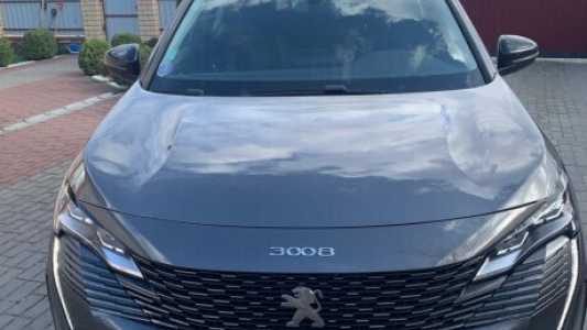 Peugeot 3008 II Рестайлинг, 2022, пробег 149000 км Peugeot 3008 II Рестайлинг, 2022, пробег 149000 км