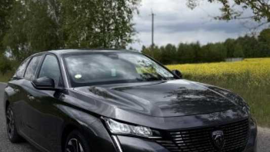 Peugeot 308 III, 2022, пробег 149000 км