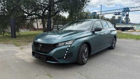 Peugeot 308 III, 2022, пробег 153000 км