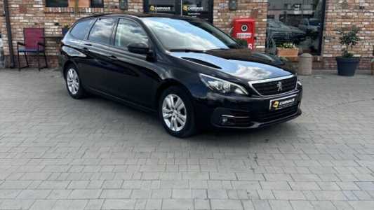 Peugeot 308 T9 Рестайлинг, 2019, пробег 217295 км Peugeot 308 T9 Рестайлинг, 2019, пробег 217295 км