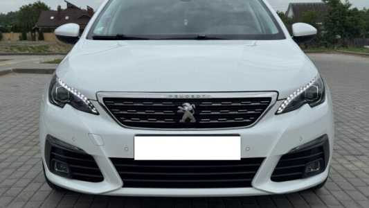 Peugeot 308 T9 Рестайлинг, 2020, пробег 100000 км Peugeot 308 T9 Рестайлинг, 2020, пробег 100000 км