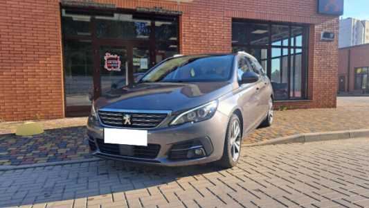 Peugeot 308 T9 Рестайлинг, 2020, пробег 152000 км Peugeot 308 T9 Рестайлинг, 2020, пробег 152000 км