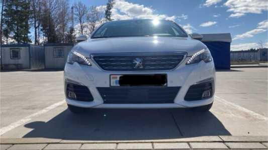 Peugeot 308 T9 Рестайлинг, 2020, пробег 162000 км Peugeot 308 T9 Рестайлинг, 2020, пробег 162000 км