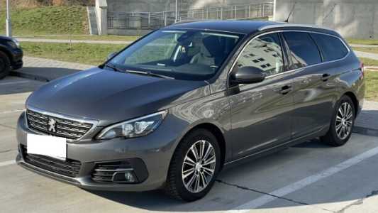 Peugeot 308 T9 Рестайлинг, 2020, пробег 197500 км Peugeot 308 T9 Рестайлинг, 2020, пробег 197500 км
