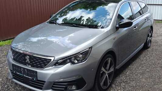 Peugeot 308 T9 Рестайлинг, 2021, пробег 121900 км Peugeot 308 T9 Рестайлинг, 2021, пробег 121900 км