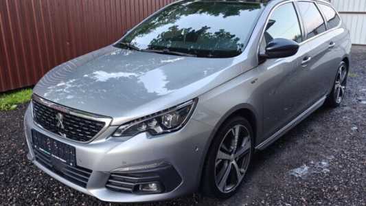 Peugeot 308 T9 Рестайлинг, 2021, пробег 121900 км Peugeot 308 T9 Рестайлинг, 2021, пробег 121900 км