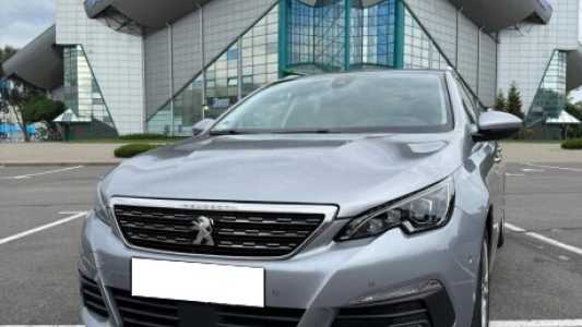 Peugeot 308 T9 Рестайлинг, 2021, пробег 139000 км Peugeot 308 T9 Рестайлинг, 2021, пробег 139000 км