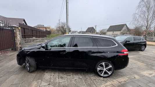 Peugeot 308 T9 Рестайлинг, 2021, пробег 148000 км Peugeot 308 T9 Рестайлинг, 2021, пробег 148000 км