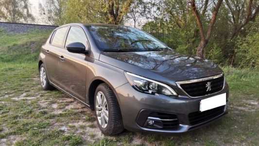 Peugeot 308 T9 Рестайлинг, 2021, пробег 159800 км Peugeot 308 T9 Рестайлинг, 2021, пробег 159800 км