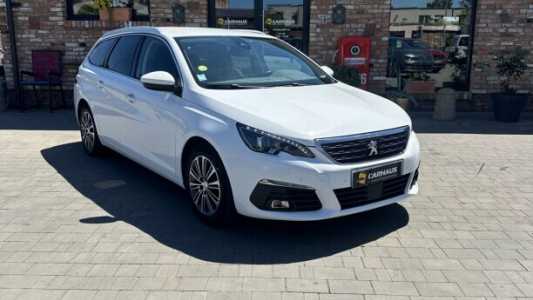 Peugeot 308 T9 Рестайлинг, 2021, пробег 178500 км Peugeot 308 T9 Рестайлинг, 2021, пробег 178500 км