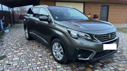 Peugeot 5008 II, 2018, пробег 192000 км Peugeot 5008 II, 2018, пробег 192000 км