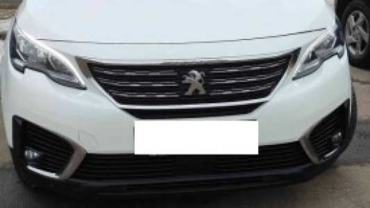 Peugeot 5008 II, 2018, пробег 215000 км