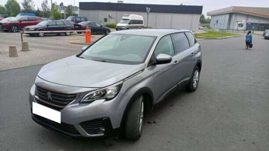 Peugeot 5008 II, 2019, пробег 152000 км