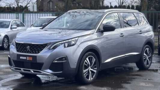 Peugeot 5008 II, 2019, пробег 166000 км