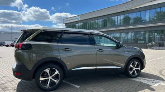 Peugeot 5008 II, 2019, пробег 180000 км
