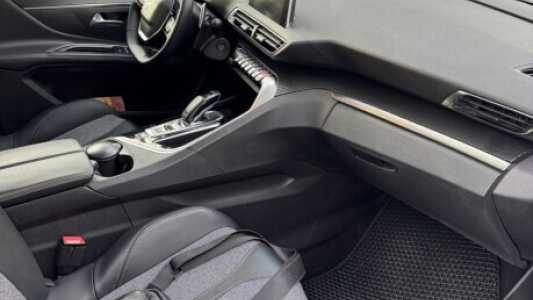 Peugeot 5008 II, 2019, пробег 181000 км Peugeot 5008 II, 2019, пробег 181000 км