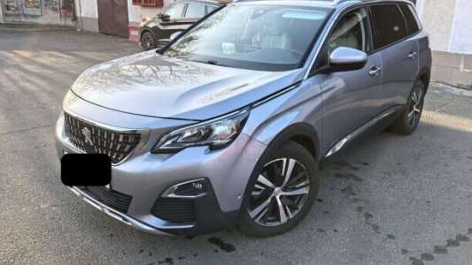 Peugeot 5008 II, 2020, пробег 120000 км