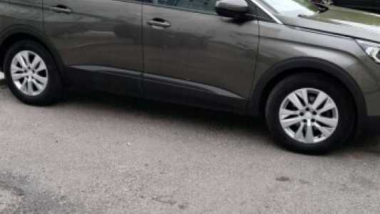Peugeot 5008 II, 2020, пробег 136000 км Peugeot 5008 II, 2020, пробег 136000 км