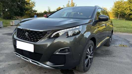 Peugeot 5008 II, 2020, пробег 165000 км
