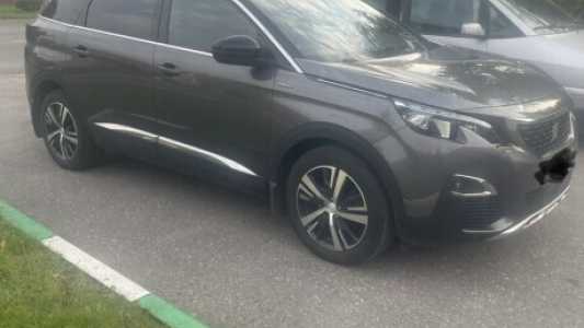 Peugeot 5008 II, 2020, пробег 183000 км