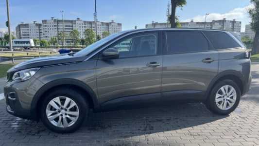 Peugeot 5008 II, 2020, пробег 199600 км Peugeot 5008 II, 2020, пробег 199600 км