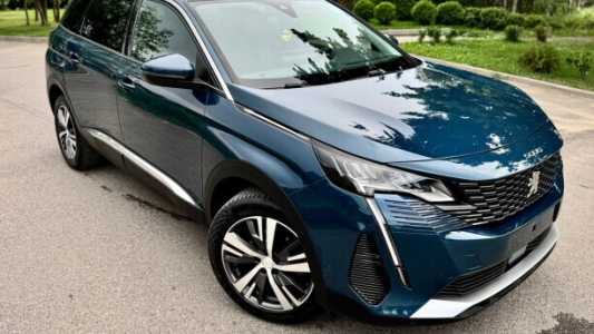 Peugeot 5008 II Рестайлинг, 2021, пробег 146000 км Peugeot 5008 II Рестайлинг, 2021, пробег 146000 км