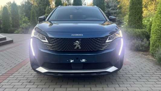 Peugeot 5008 II Рестайлинг, 2021, пробег 151000 км Peugeot 5008 II Рестайлинг, 2021, пробег 151000 км
