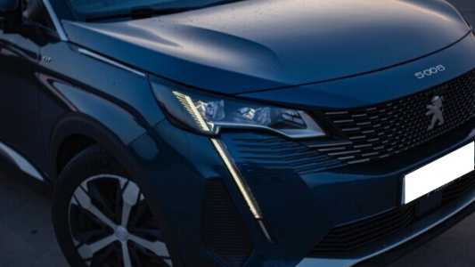 Peugeot 5008 II Рестайлинг, 2021, пробег 179000 км Peugeot 5008 II Рестайлинг, 2021, пробег 179000 км