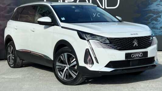 Peugeot 5008 II Рестайлинг, 2021, пробег 187700 км Peugeot 5008 II Рестайлинг, 2021, пробег 187700 км