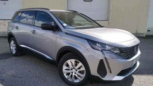 Peugeot 5008 II Рестайлинг, 2022, пробег 122000 км Peugeot 5008 II Рестайлинг, 2022, пробег 122000 км