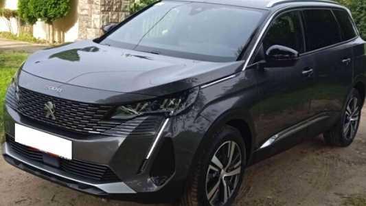 Peugeot 5008 II Рестайлинг, 2022, пробег 155961 км Peugeot 5008 II Рестайлинг, 2022, пробег 155961 км