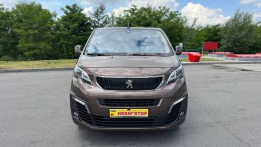 Peugeot Traveller , 2018, пробег 126000 км Peugeot Traveller , 2018, пробег 126000 км