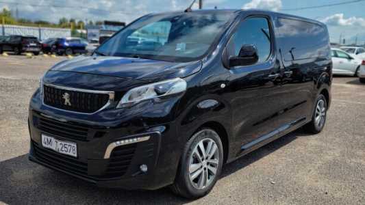 Peugeot Traveller , 2018, пробег 191000 км Peugeot Traveller , 2018, пробег 191000 км
