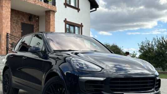 Porsche Cayenne II  Рестайлинг  958, 2016, пробег 118000 км