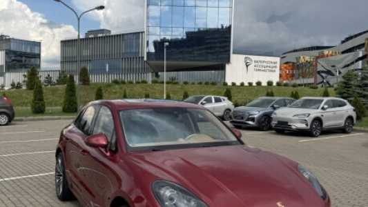Porsche Macan I, 2014, пробег 155000 км
