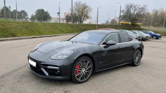 Porsche Panamera 971