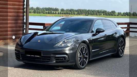 Porsche Panamera 971