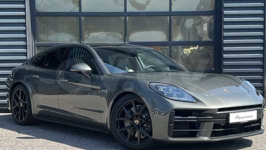 Porsche Panamera 972