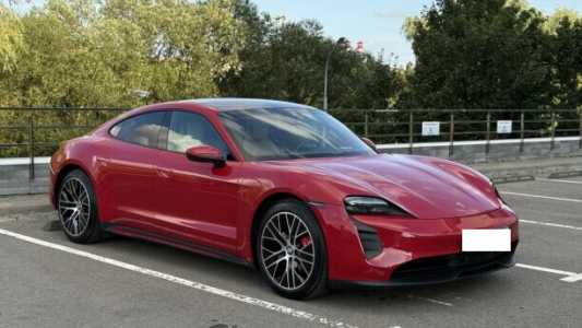 Porsche Taycan , 2020, пробег 26300 км