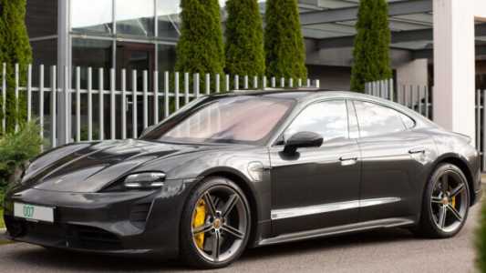 Porsche Taycan , 2020, пробег 65000 км