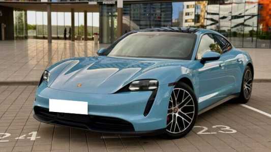 Porsche Taycan , 2020, пробег 71000 км