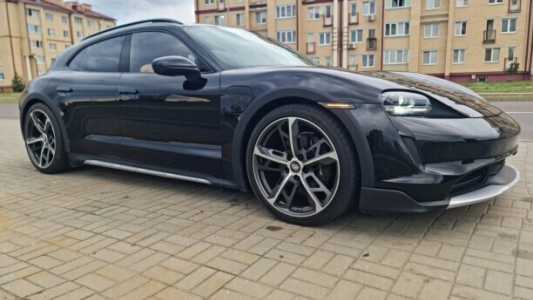Porsche Taycan , 2021, пробег 54000 км Porsche Taycan , 2021, пробег 54000 км