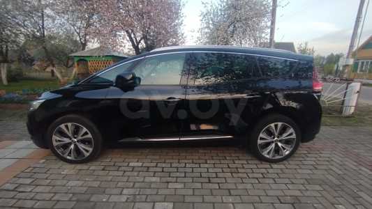 Renault Grand Scenic IV