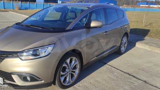 Renault Grand Scenic IV