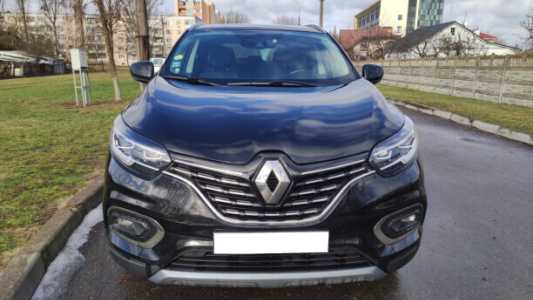 Renault Kadjar I Рестайлинг, 2019, пробег 181500 км Renault Kadjar I Рестайлинг, 2019, пробег 181500 км