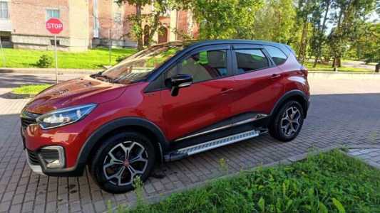Renault Kaptur I, 2018, пробег 100000 км