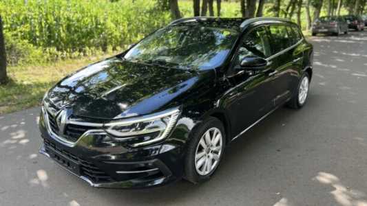 Renault Megane IV Рестайлинг, 2020, пробег 150000 км Renault Megane IV Рестайлинг, 2020, пробег 150000 км